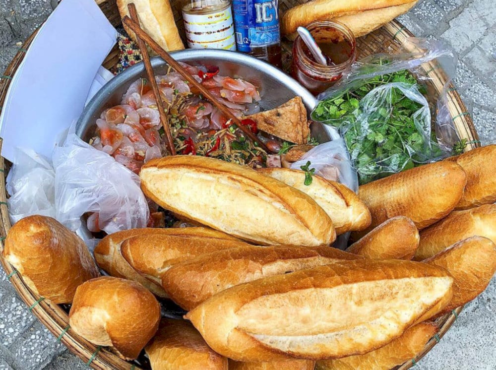 Aunt Hoa's Banh mi bot loc